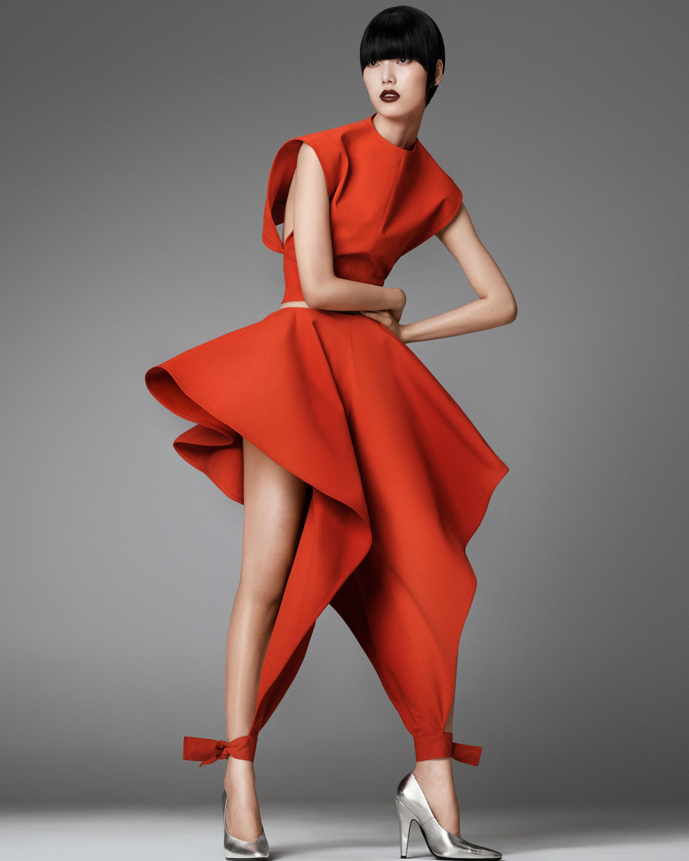 ALAÏA GARNET RED LE CLICK EAST WEST MEDIUM BAG IN NYLON | ALAÏA US